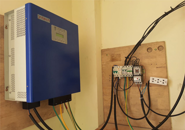 ระบบโซลาร์ออฟกริด 5kVA ในกัมพูชา