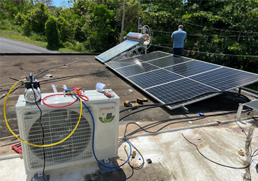 ระบบเครื่องปรับอากาศพลังงานแสงอาทิตย์แบบไฮบริด 24000btu และ AC ในเปอร์โตริโก